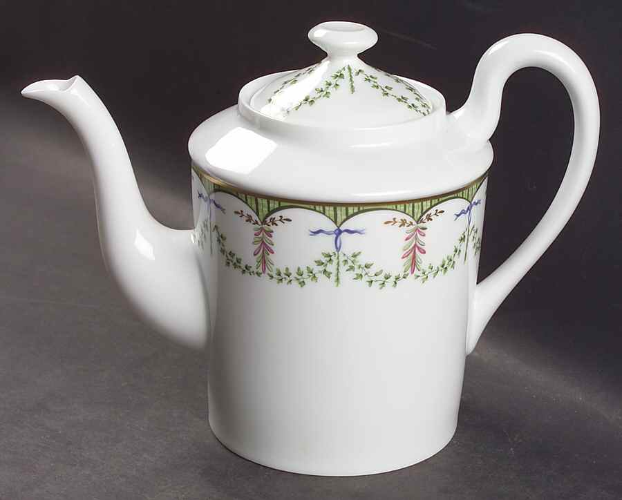 Festivites Coffee Pot & Lid by Ceralene-1