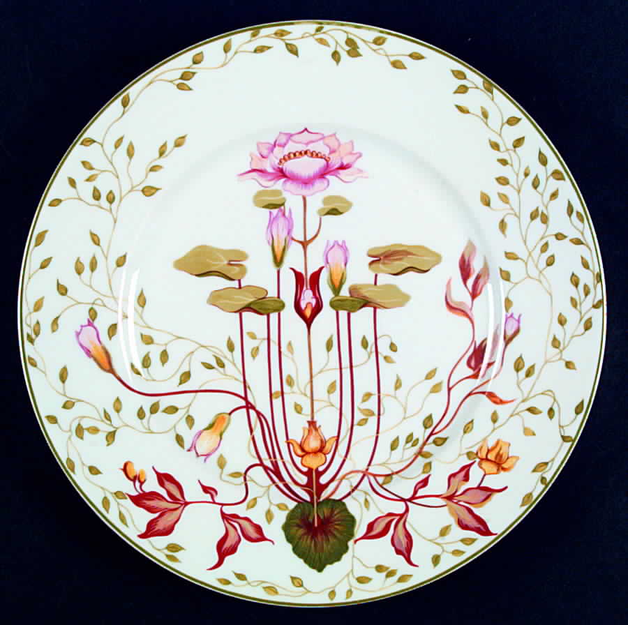 Fleur D' Eau Dinner Plate by Ceralene-1