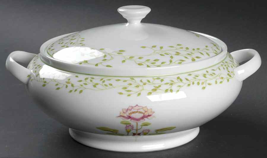 Fleur D' Eau Round Covered Vegetable by Ceralene-1