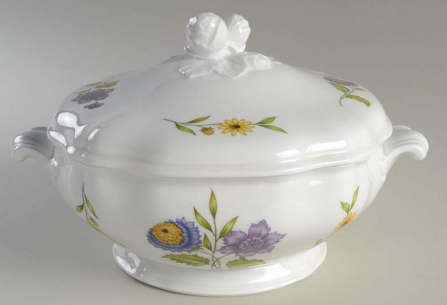 Fleur De Printemps Round Covered Vegetable by Ceralene-1