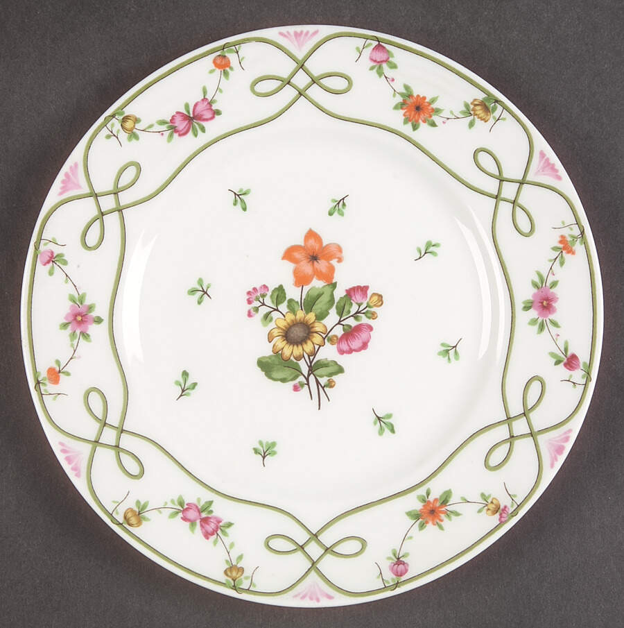 Guirlandes Bread & Butter Plate by Ceralene-1