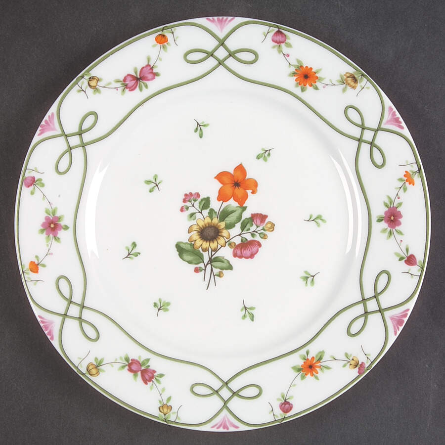 Guirlandes Salad Plate by Ceralene-1