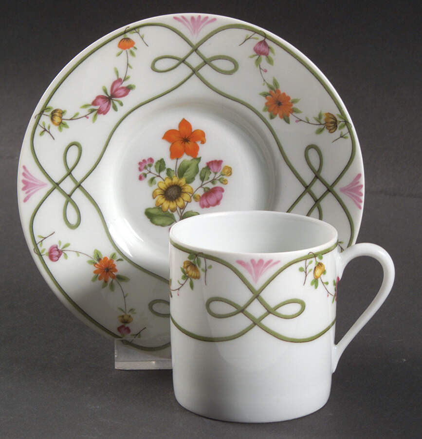 Guirlandes Flat Demitasse Cup & Saucer Set by Ceralene-1