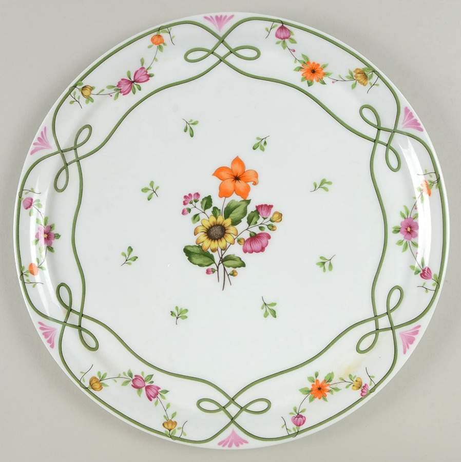 Guirlandes 12" Chop Plate (Round Platter) by Ceralene-1