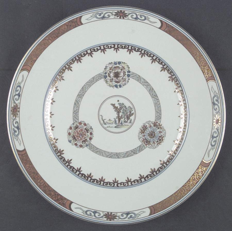 Houqua (Celadon Background) Dinner Plate by Ceralene-1