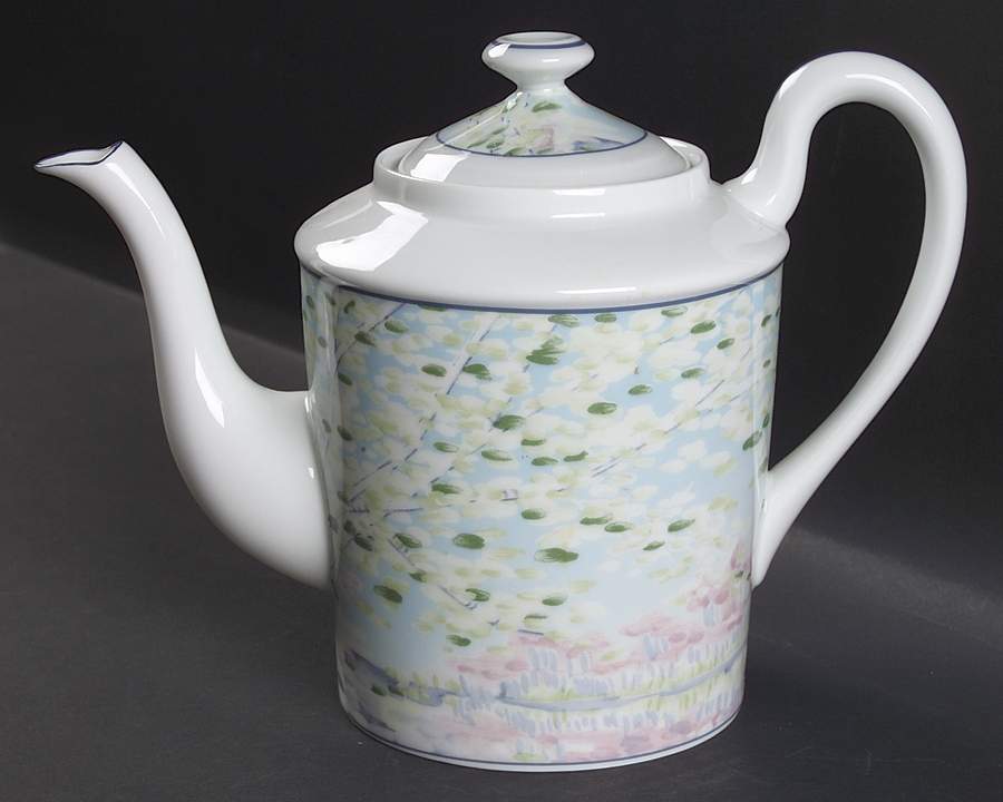 Impressions Coffee Pot & Lid by Ceralene-1