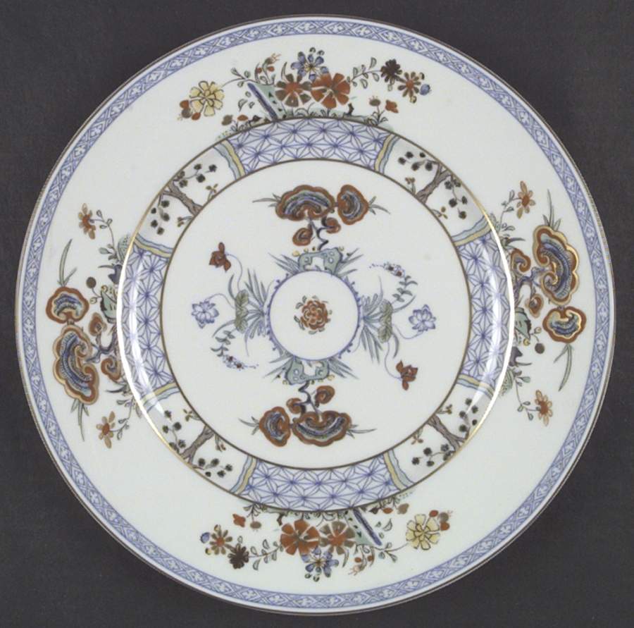 Kouan Ti Celadon Dinner Plate by Ceralene-1