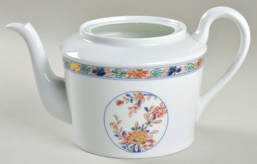 Koutani (White Background) Teapot No Lid by Ceralene-1