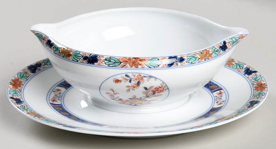 Koutani (White Background) Gravy Boat with Attached Underplate by Ceralene-1