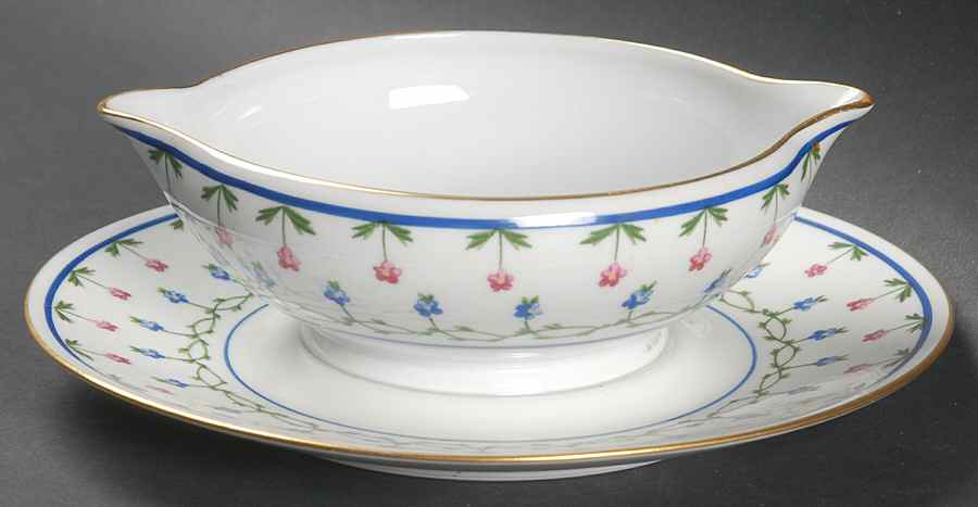 La Fayette Gravy Boat with Attached Underplate by Ceralene-1