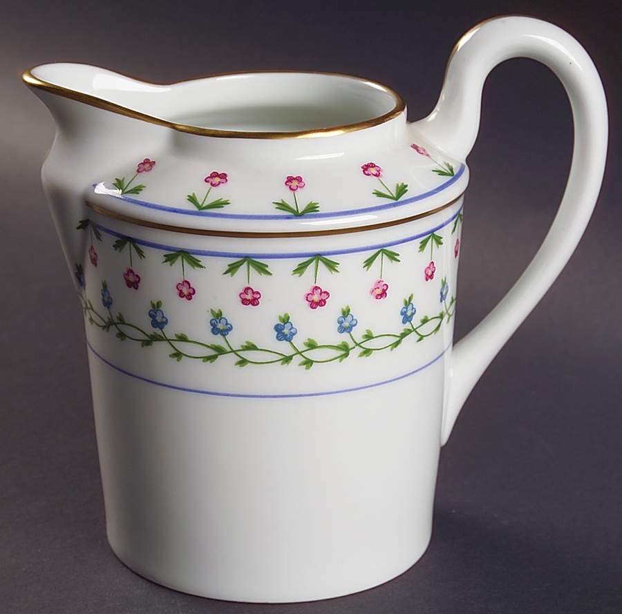 La Fayette 24 Oz Pitcher by Ceralene-1