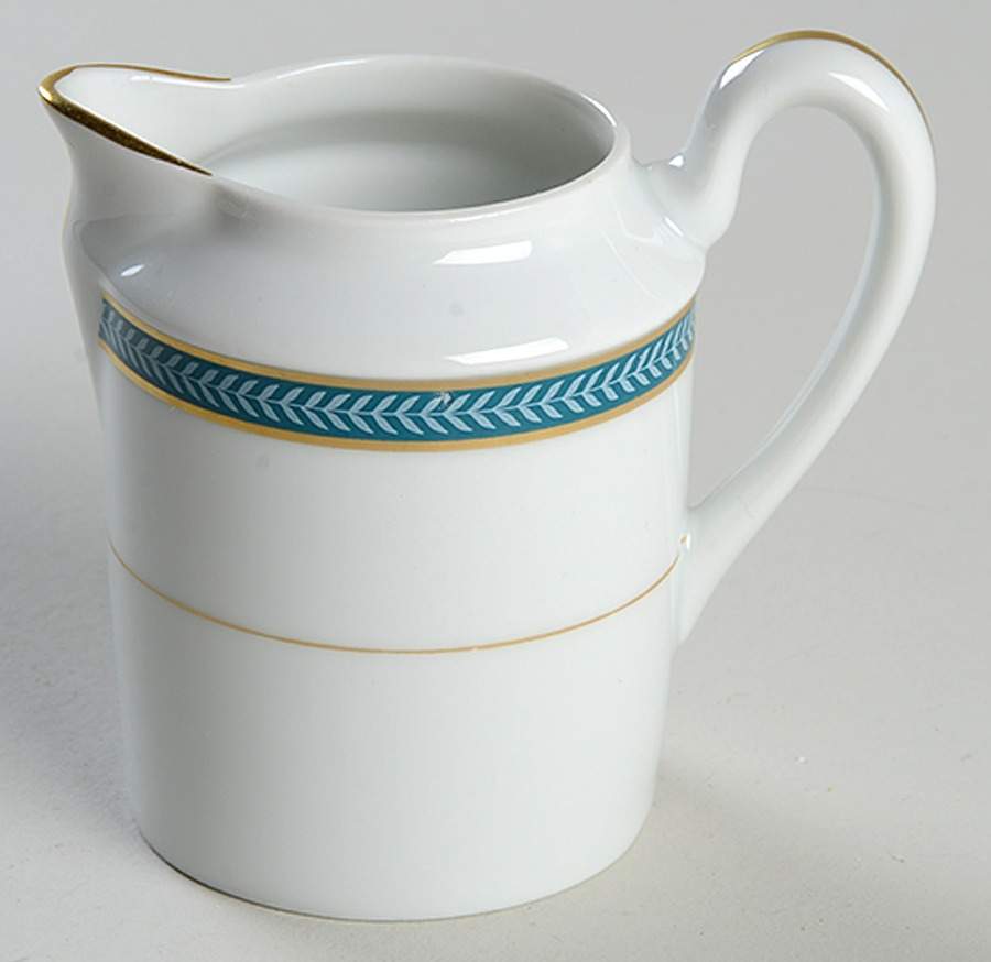 Laurier Blue Creamer by Ceralene-1