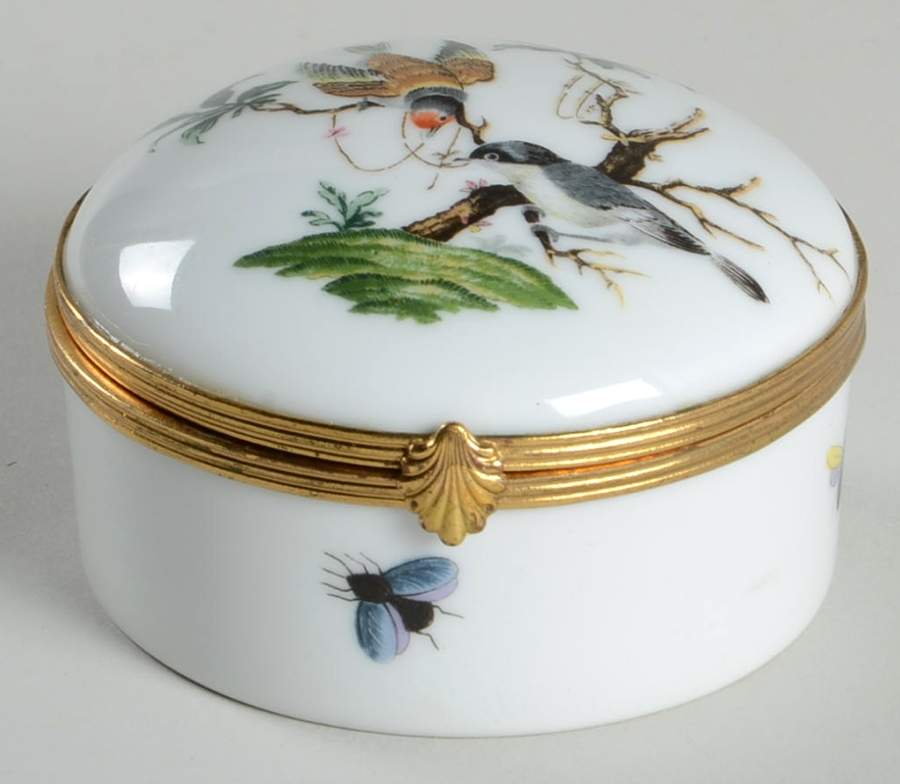 Les Oiseaux Round Hinged Box by Ceralene-1