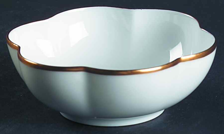Marie Antoinette (Gold) Small Melon Bowl by Ceralene-1
