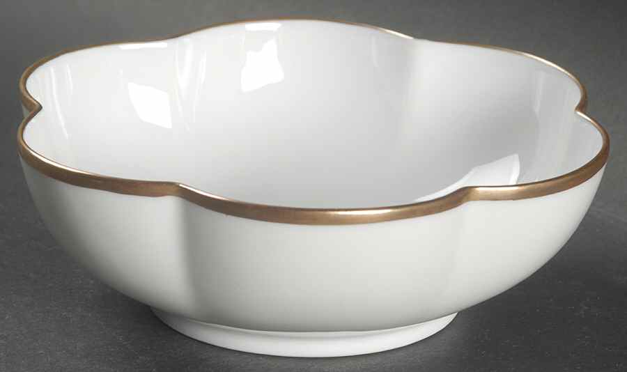 Marie Antoinette (Gold) 5' Melon Bowl by Ceralene-1