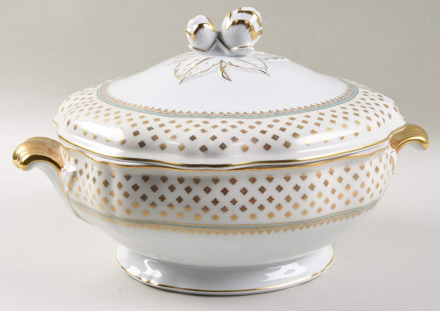 Malmaison Ivory Tureen &  Lid by Ceralene-1