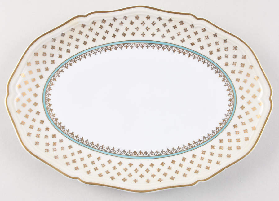 Malmaison Ivory 11" Oval Serving Platter by Ceralene-1