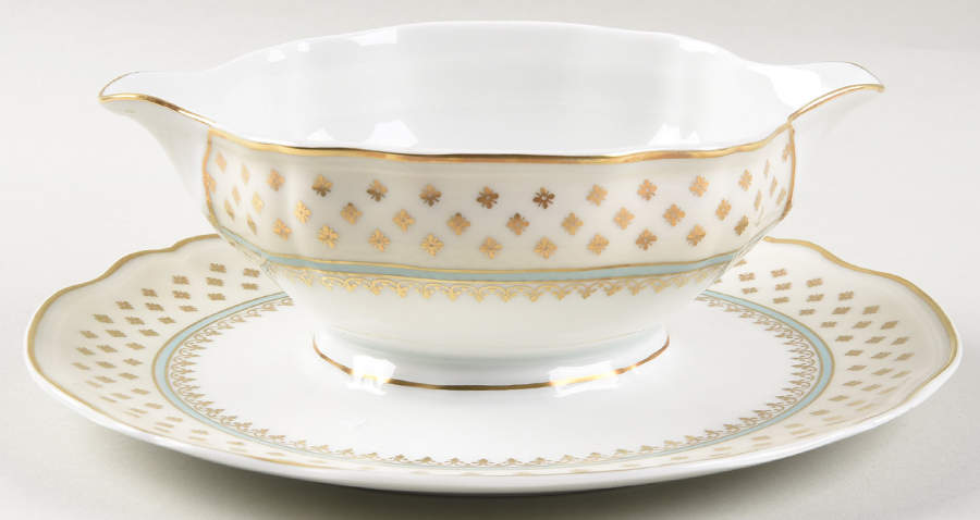 Malmaison Ivory Gravy Boat with Attached Underplate by Ceralene-1