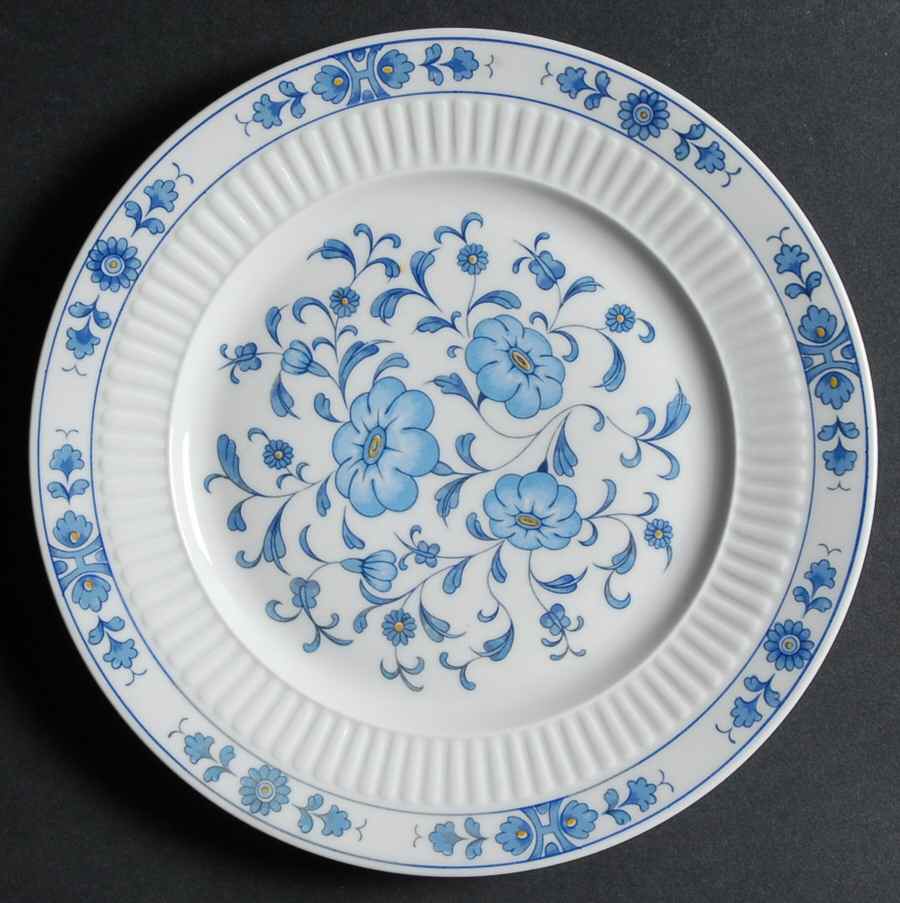 Medicis (Blue) Salad Plate by Ceralene-1