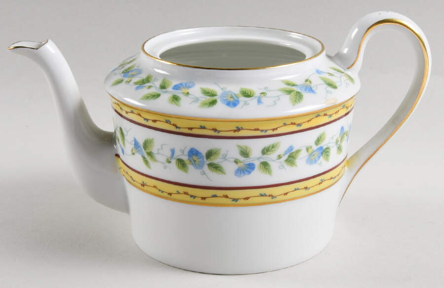 Morning Glory Ring Teapot No Lid by Ceralene-1