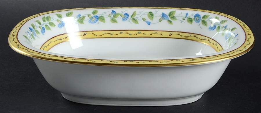 Morning Glory Ring 9" Oval Vegetable Bowl by Ceralene-1