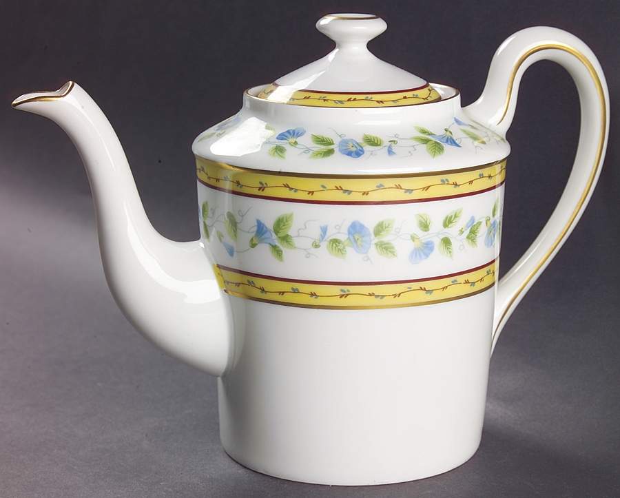 Morning Glory Ring Coffee Pot & Lid by Ceralene-1
