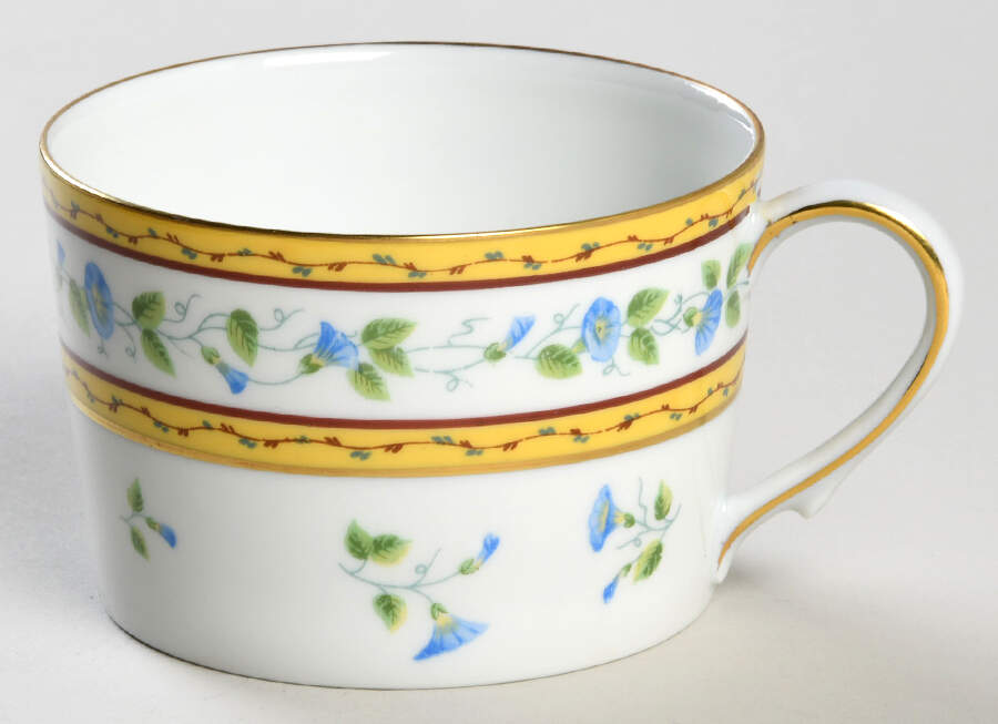Morning Glory Spray Flat Cup by Ceralene-1