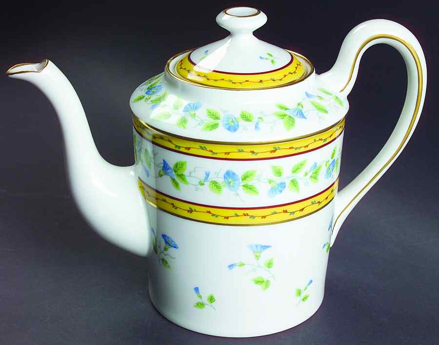 Morning Glory Spray Coffee Pot & Lid by Ceralene-1