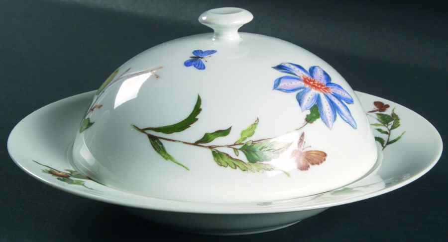 Mon Jardin Round Covered Butter by Ceralene-1