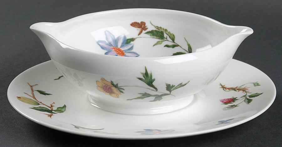 Mon Jardin Gravy Boat with Attached Underplate by Ceralene-1