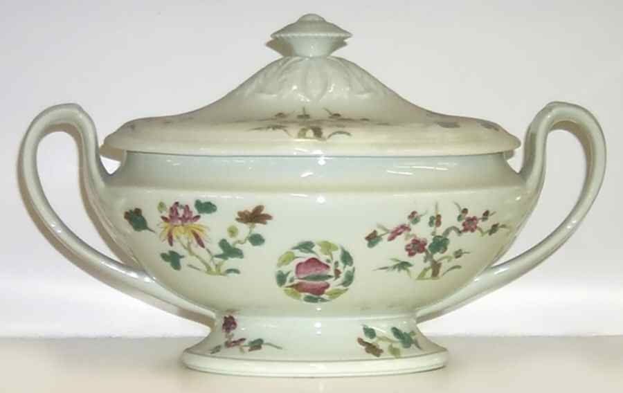Nymphea Tureen &  Lid by Ceralene-1