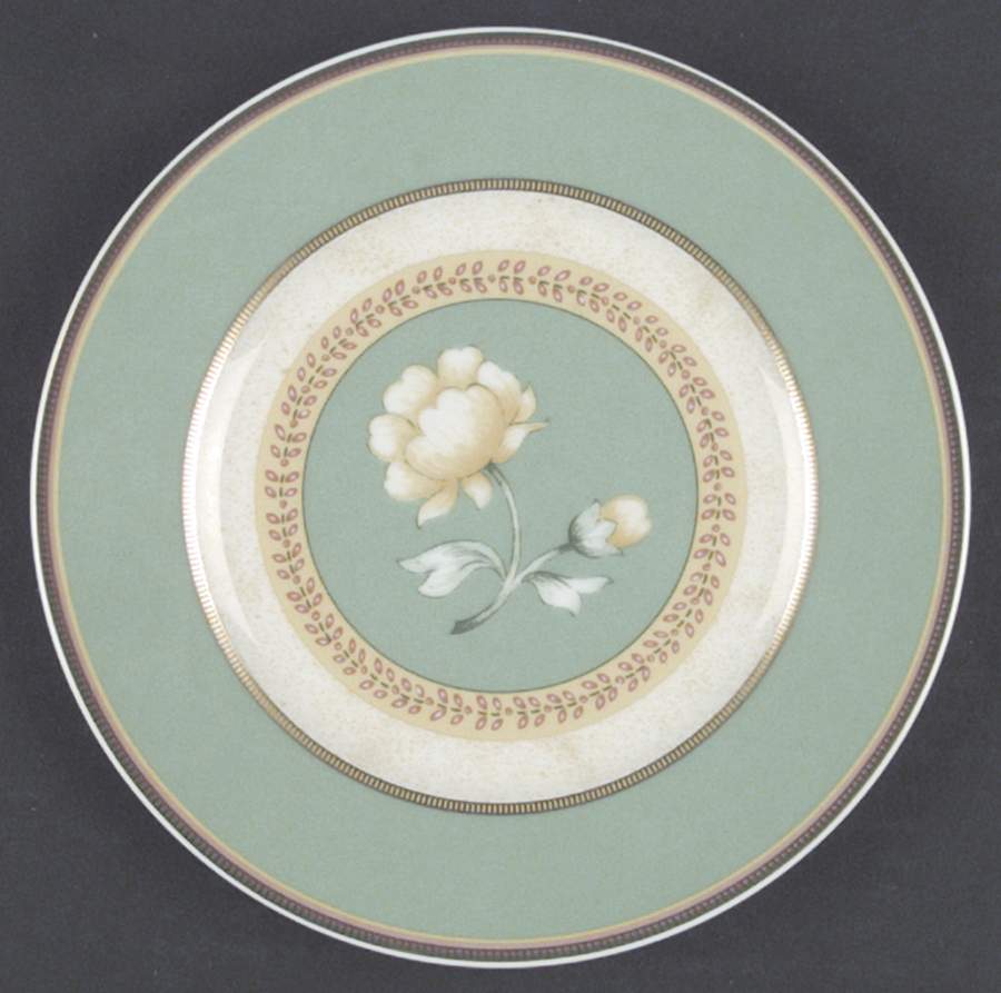 Olivia Salad Plate by Ceralene-1