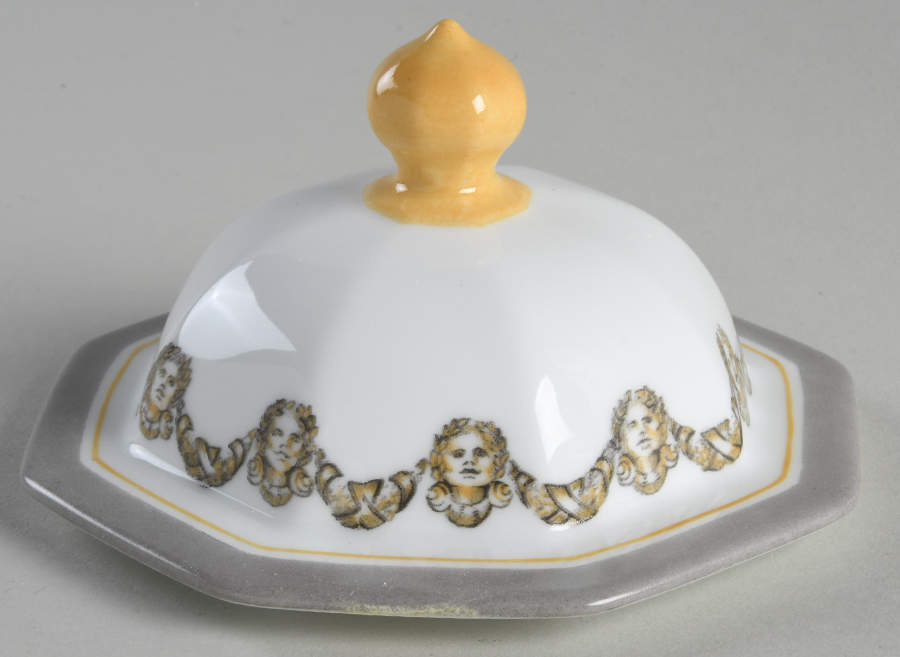Opera Lid for Large Ginger Jar by Ceralene-1
