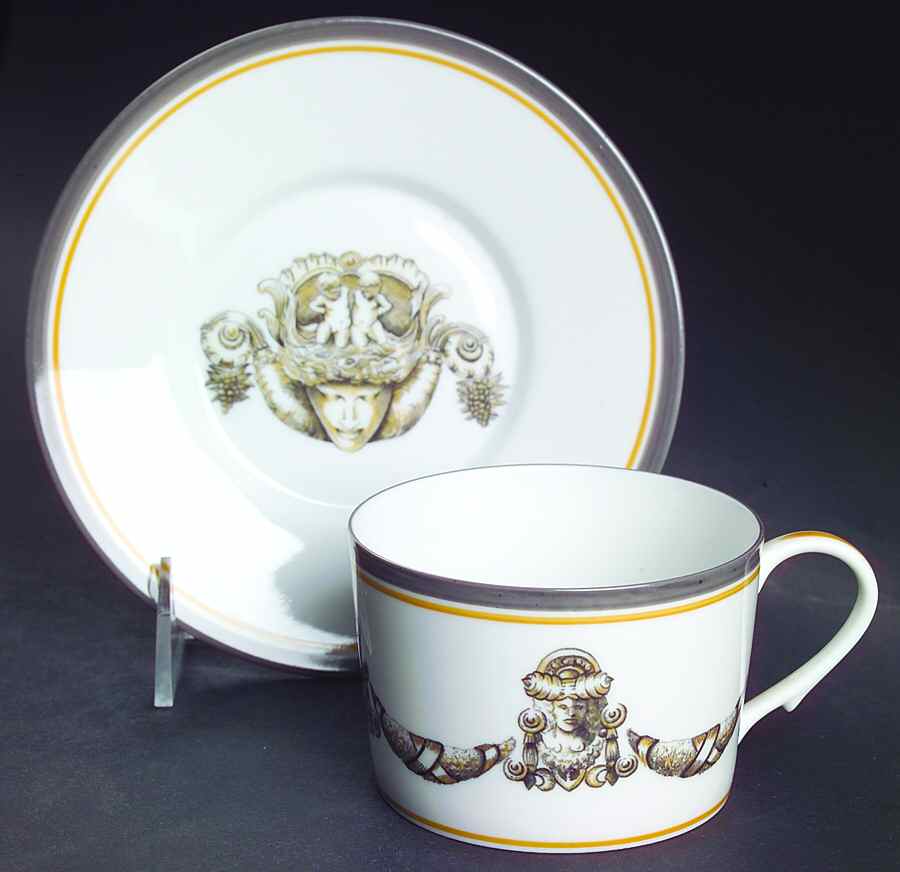 Opera Flat Cup & Saucer Set by Ceralene-1