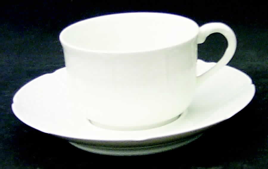 Osier Flat Cup & Saucer Set by Ceralene-1