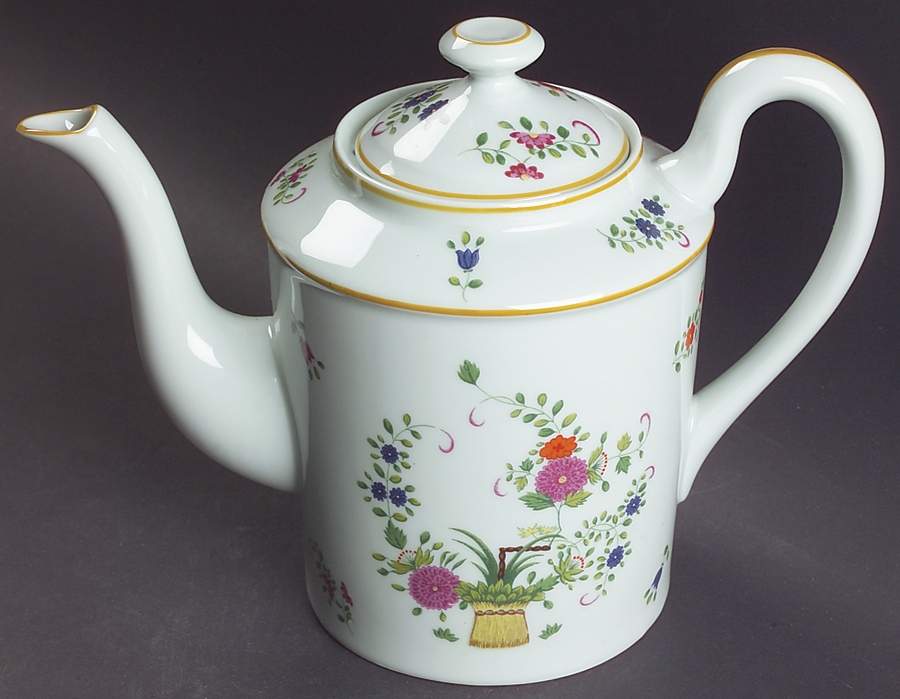 Panier Chinois Celadon Coffee Pot & Lid by Ceralene-1