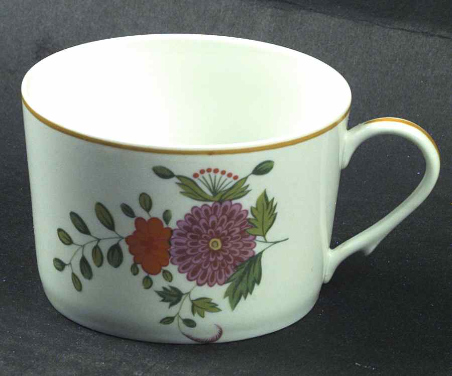 Panier Chinois White Flat Cup by Ceralene-1