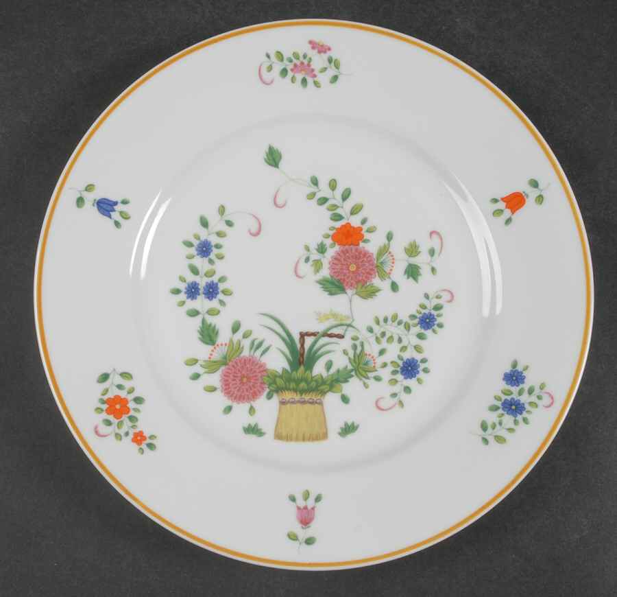 Panier Chinois White Dessert Luncheon Plate by Ceralene-1