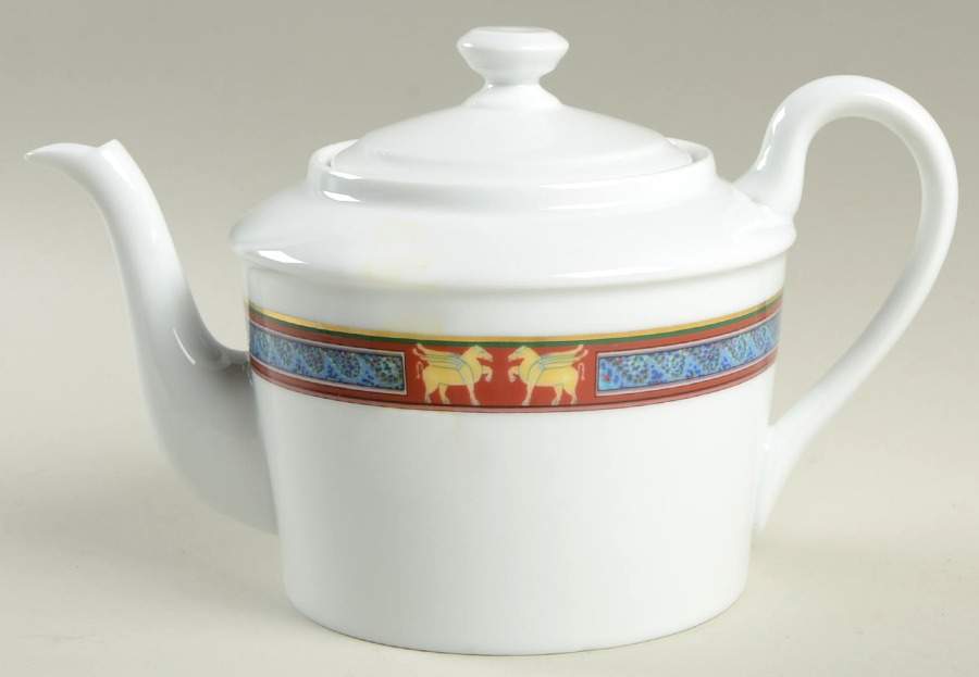 Pegasus Teapot & Lid by Ceralene-1