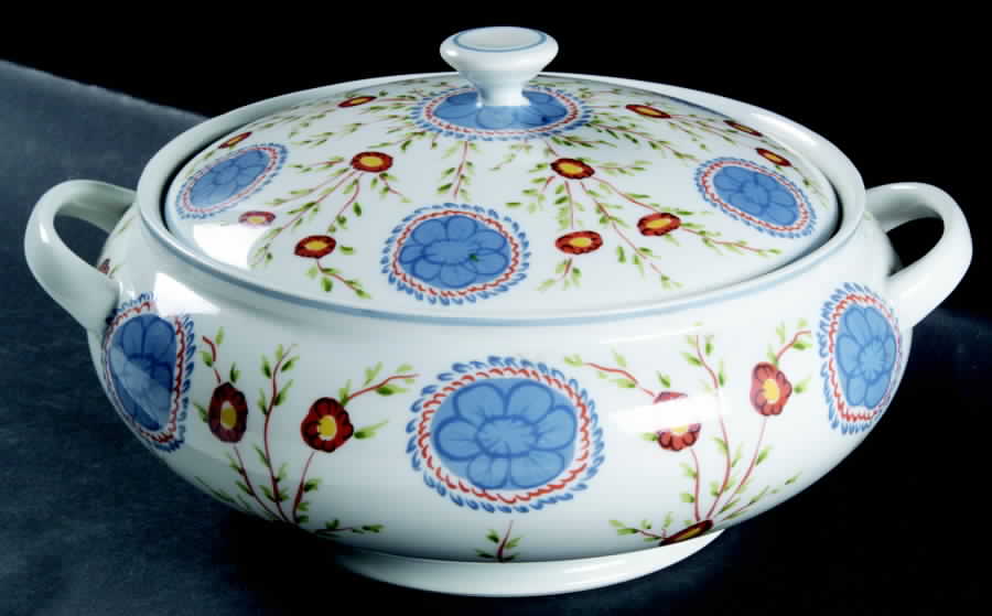 Sarabande Round Covered Vegetable by Ceralene-1