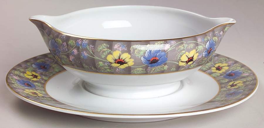 Seville (Round) Gravy Boat with Attached Underplate by Ceralene-1