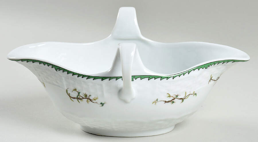 Si Kiang Gravy Boat by Ceralene-1