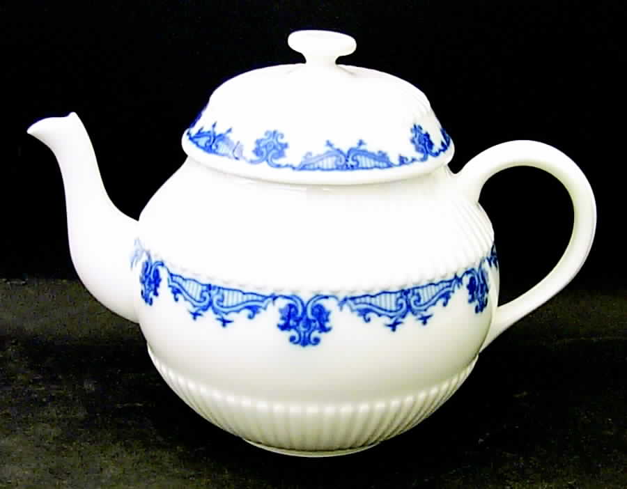Saint Cloud Teapot & Lid by Ceralene-1