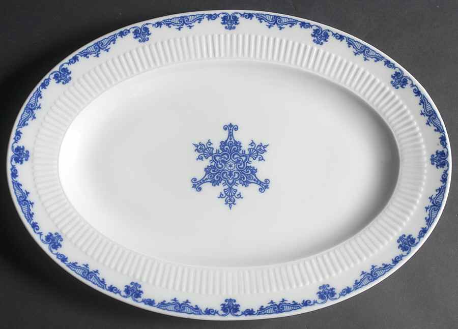 Saint Cloud 16" Oval Serving Platter by Ceralene-1