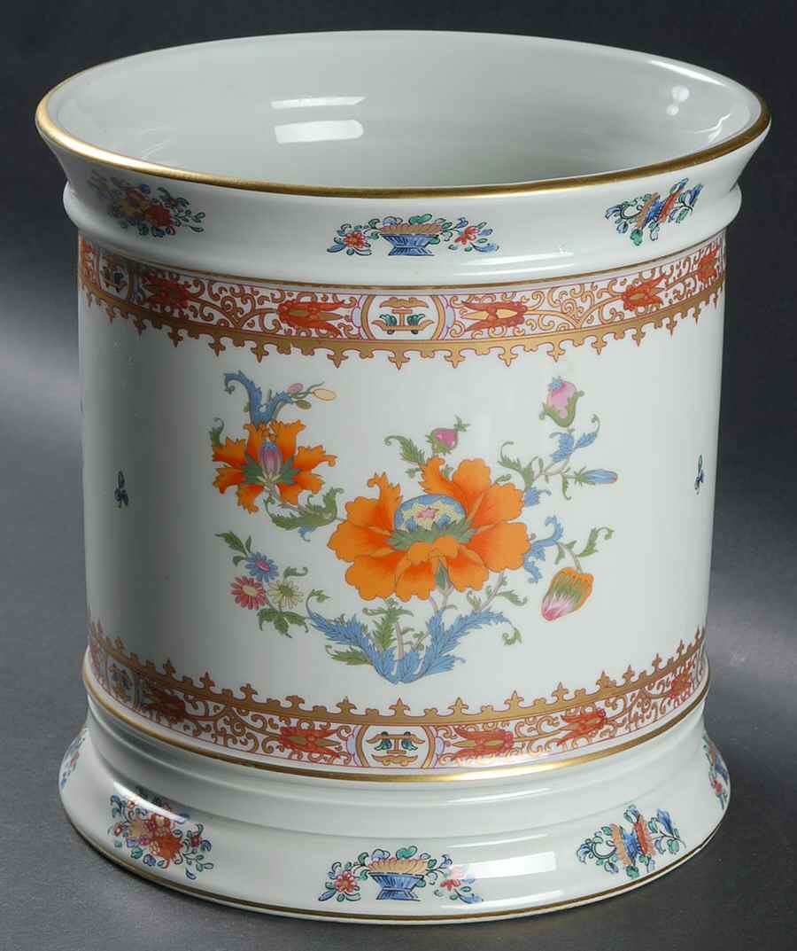 Vieux Chine (Empire, Celadon) 8" Cachepot by Ceralene-1