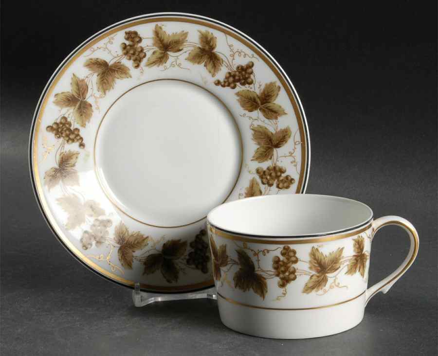 Vineyard Flat Cup & Saucer Set by Ceralene-1
