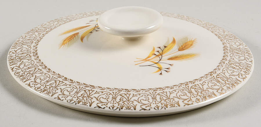 Golden Wheat Lid for Round Vegetable by Century Service-1