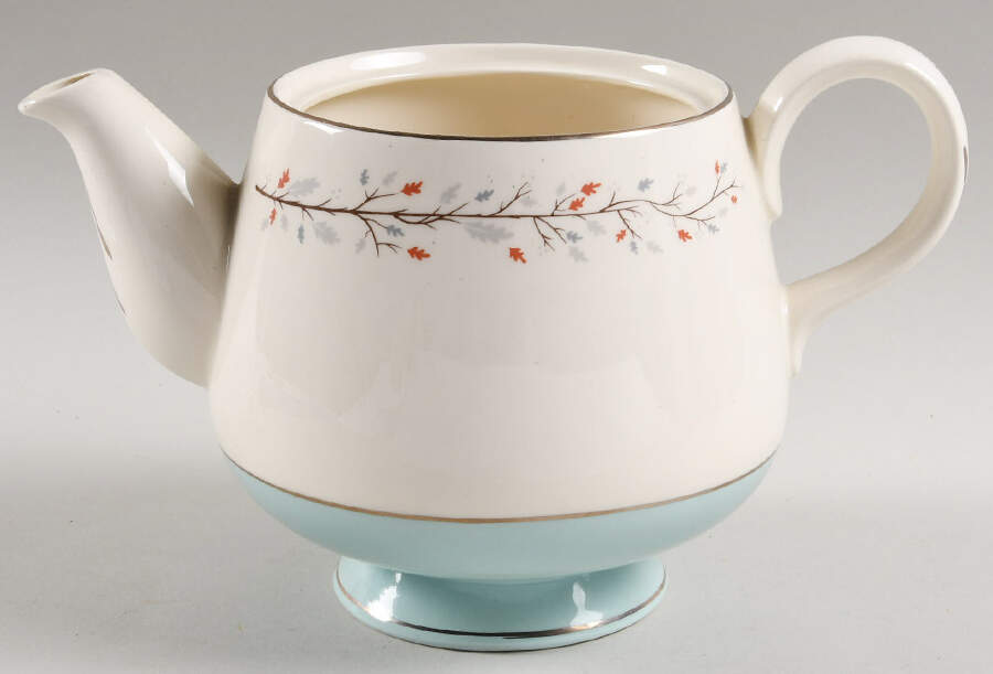 Lynnwood Teapot No Lid by Century Service-1