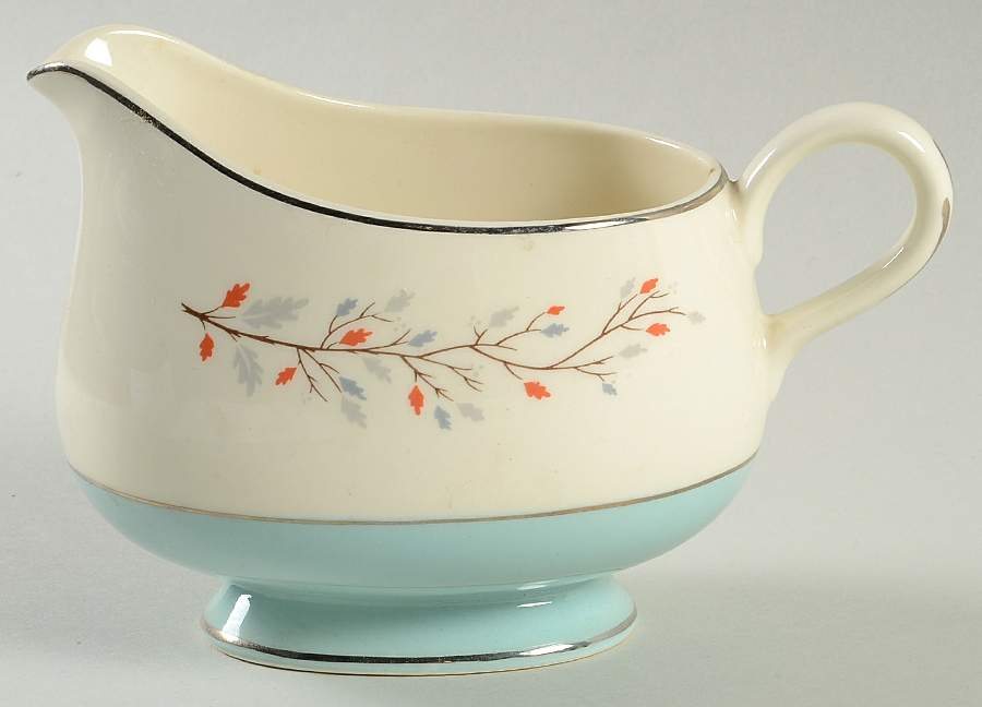 Lynnwood Gravy Boat by Century Service-1