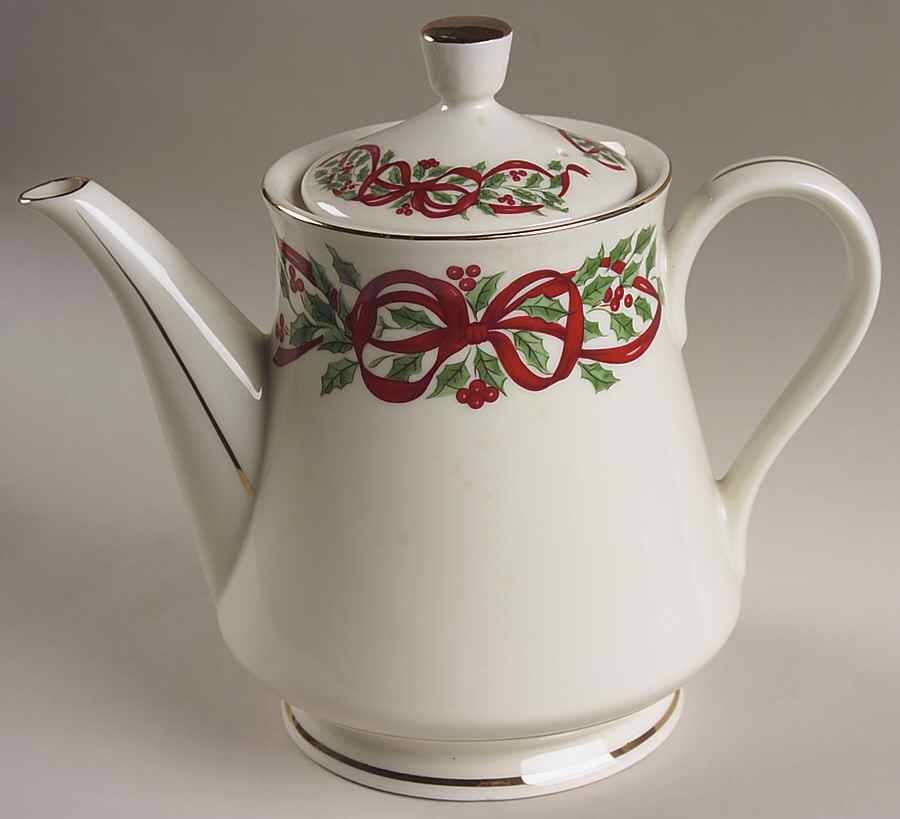 Ribbon Holly Tea/Coffee Pot & Lid by Centurion-1